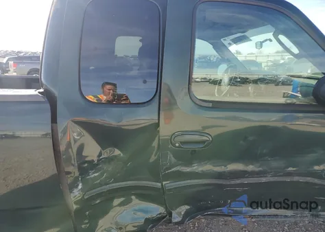 2003 Ford F150 z USA, uszkodzony, nr VIN 1FTRX17253NB90496